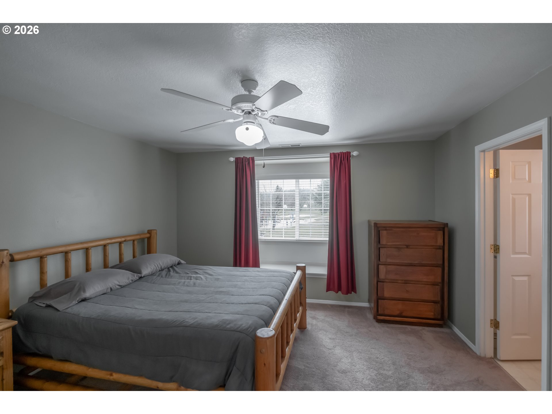 1067 Southwest Falcon Crest Drive Dundee, OR 97115 - Photo 15 of 27