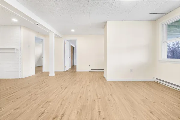 $1,900 | 3421 Pawtucket Avenue, Unit 2, East Providence, RI 02915