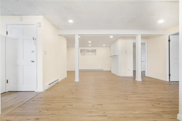 $1,900 | 3421 Pawtucket Avenue, Unit 2, East Providence, RI 02915