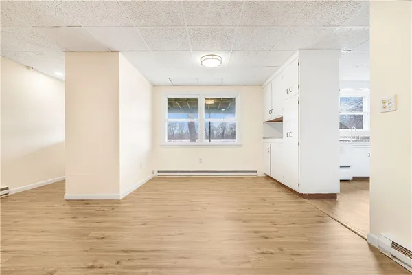 $1,900 | 3421 Pawtucket Avenue, Unit 2, East Providence, RI 02915