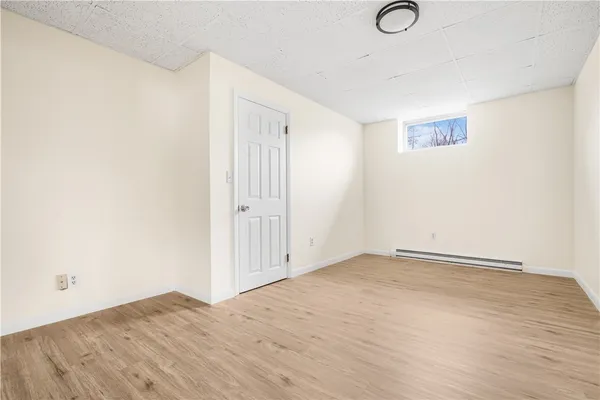 $1,900 | 3421 Pawtucket Avenue, Unit 2, East Providence, RI 02915