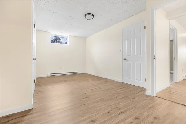 $1,900 | 3421 Pawtucket Avenue, Unit 2, East Providence, RI 02915