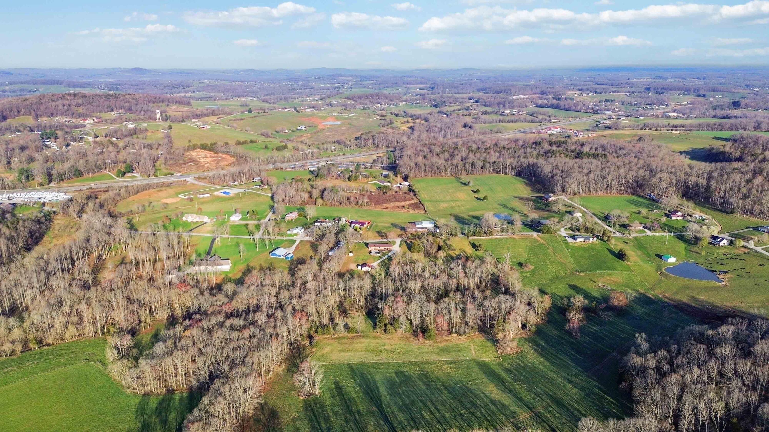 999 East Todd Road Science Hill, KY 42553 - Photo 15 of 17 011