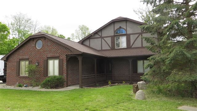 1322 Dodane Road Fort Wayne, IN 46819 - Photo 1 of 29