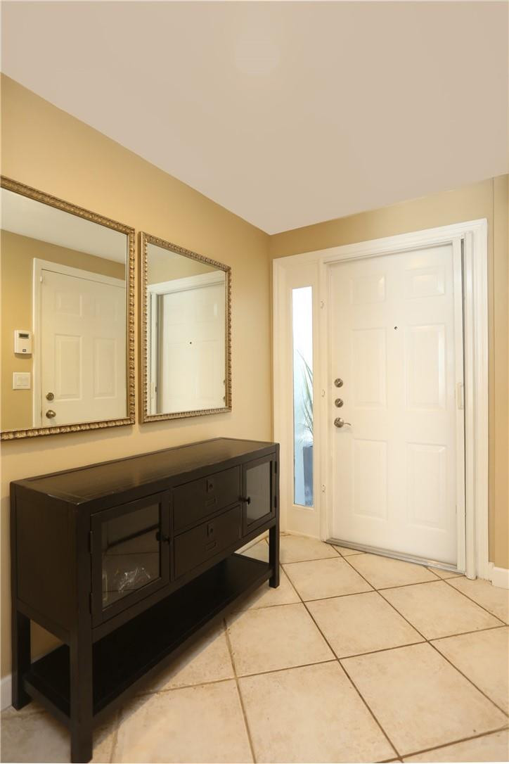 1048 Jeffery Street, Unit 1048 Boca Raton, FL 33487 - Photo 4 of 29 Photo 4