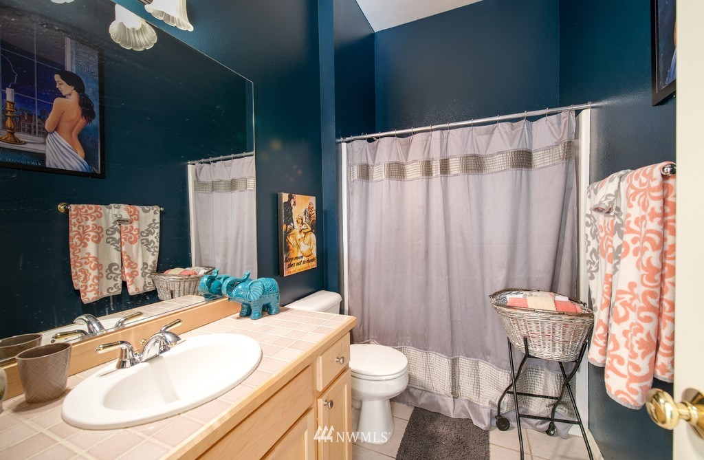 23910 30th Drive Southeast Bothell, WA 98021 - Photo 13 of 25
