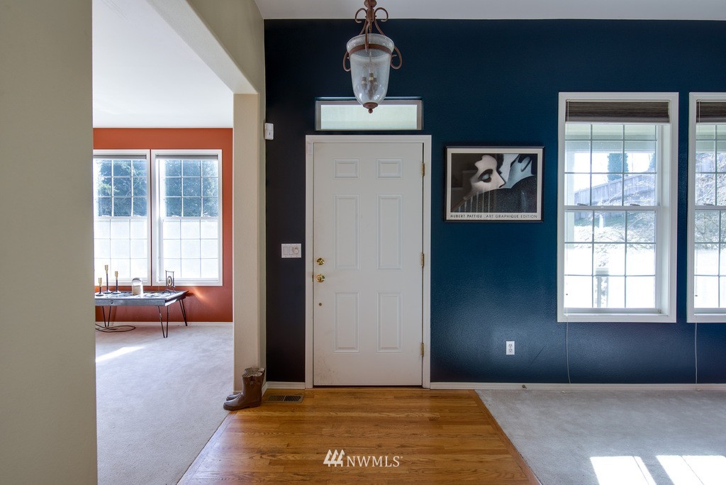 23910 30th Drive Southeast Bothell, WA 98021 - Photo 3 of 25