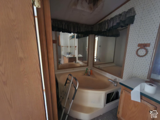 1663 Airport Road Manila, UT 84046 - Photo 14 of 36 Master bathroom 1