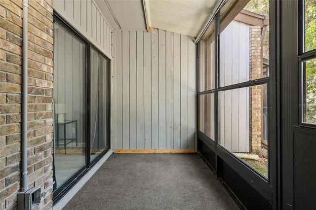 a picture of a black and white wall