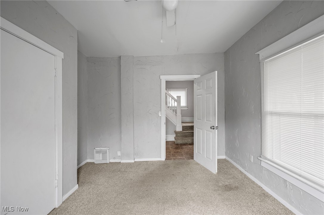 528 Rentschler Street Akron, OH 44304 - Photo 7 of 28 Gallery Image 7