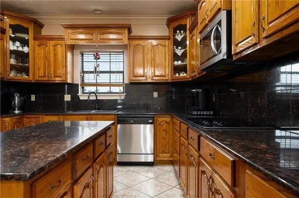 $389,000 | 138 Robinson Road, Alexandria, LA 71303