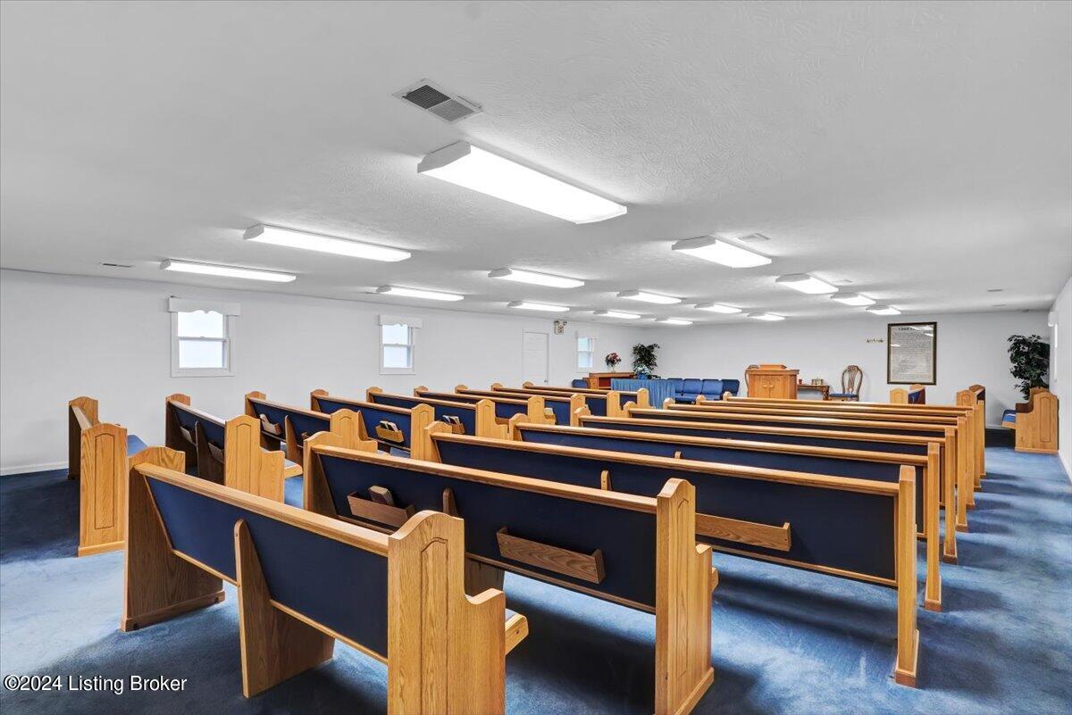 2606 Granger Road Fairdale, KY 40118 - Photo 7 of 37 07-2606 Granger Rd-106