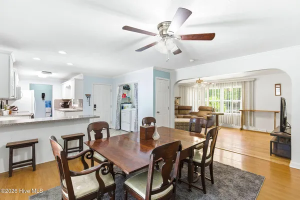 $260,000 | 235 Oak Street, Wallace, NC 28466