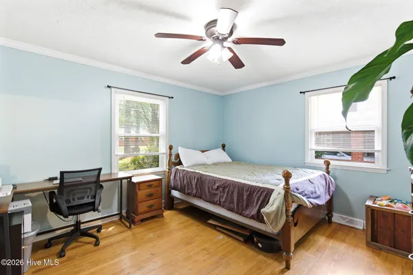 $260,000 | 235 Oak Street, Wallace, NC 28466