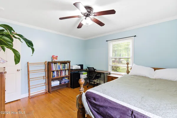 $260,000 | 235 Oak Street, Wallace, NC 28466