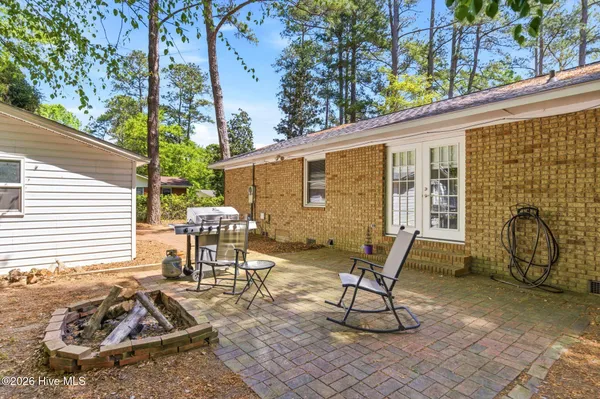 $260,000 | 235 Oak Street, Wallace, NC 28466