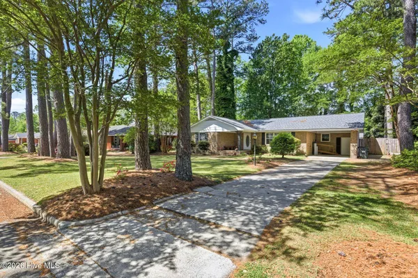 $260,000 | 235 Oak Street, Wallace, NC 28466