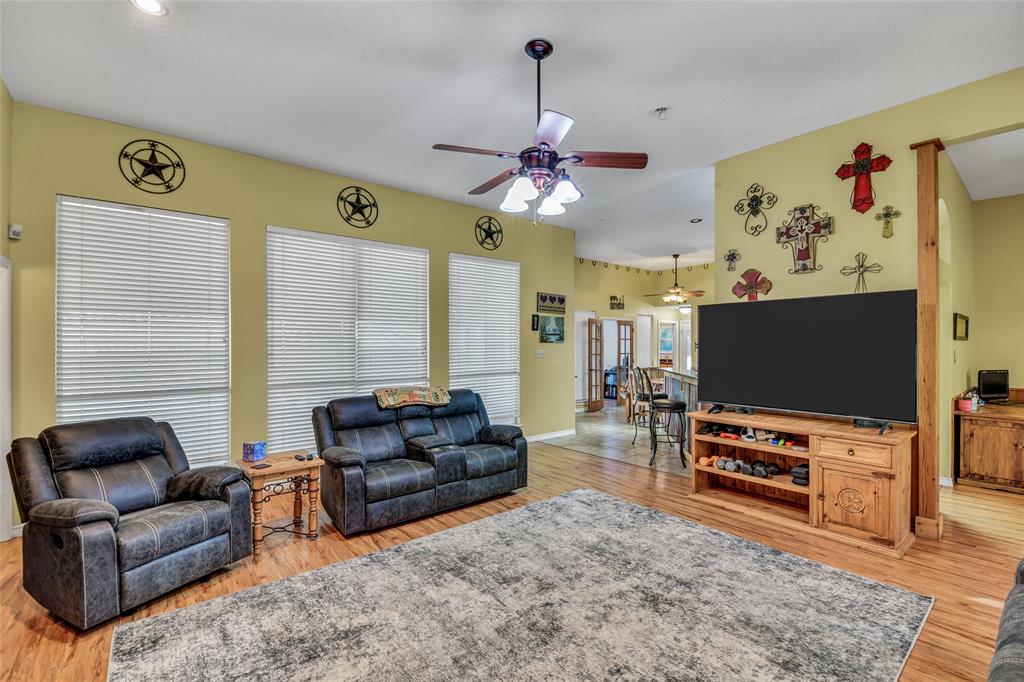 2020 Houston Road Burleson, TX 76028 - Photo 8 of 40 Gallery Image 8