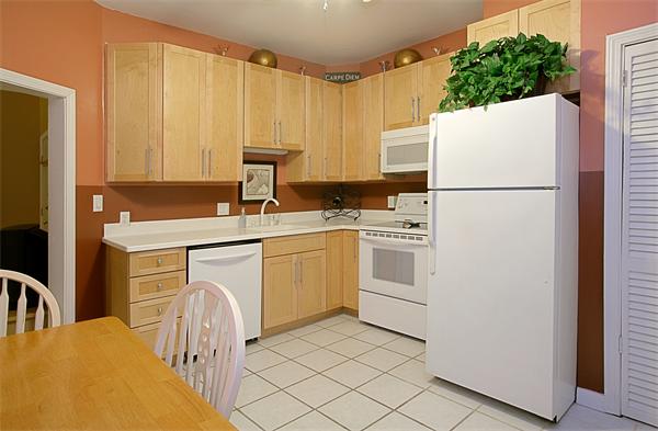 51 Anderson Street, Unit 1 Boston, MA 02114 - Photo 4 of 6 a kitchen with appliances a sink and cabinets
