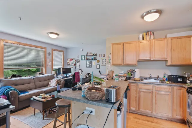 $774,000 | 53-55 Walnut Street, Burlington, VT 05401