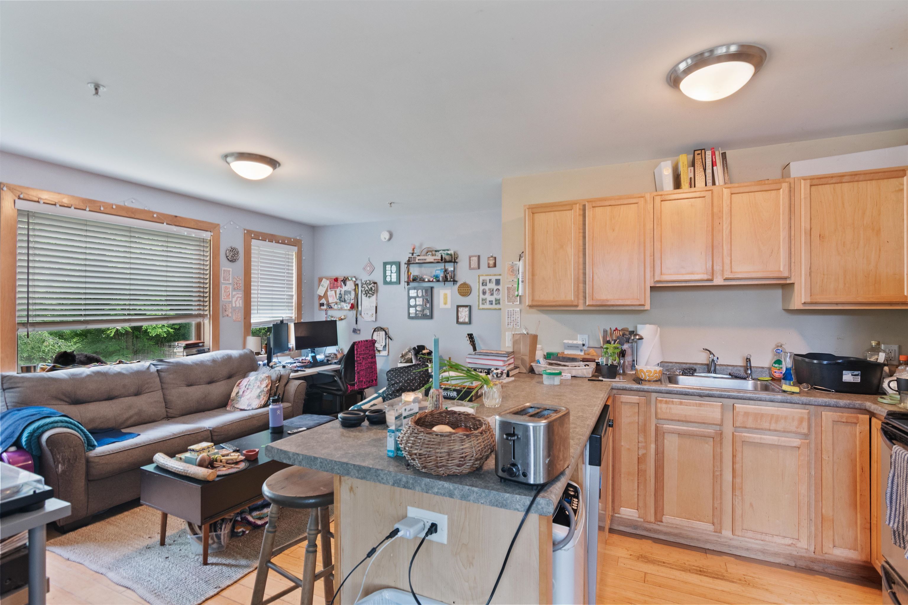 53-55 Walnut Street Burlington, VT 05401 - Photo 11 of 48