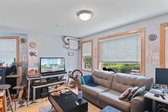 $774,000 | 53-55 Walnut Street, Burlington, VT 05401