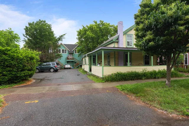 $774,000 | 53-55 Walnut Street, Burlington, VT 05401