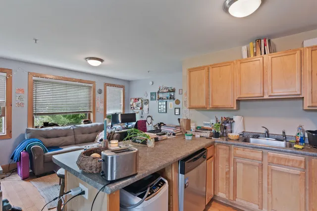 $774,000 | 53-55 Walnut Street, Burlington, VT 05401