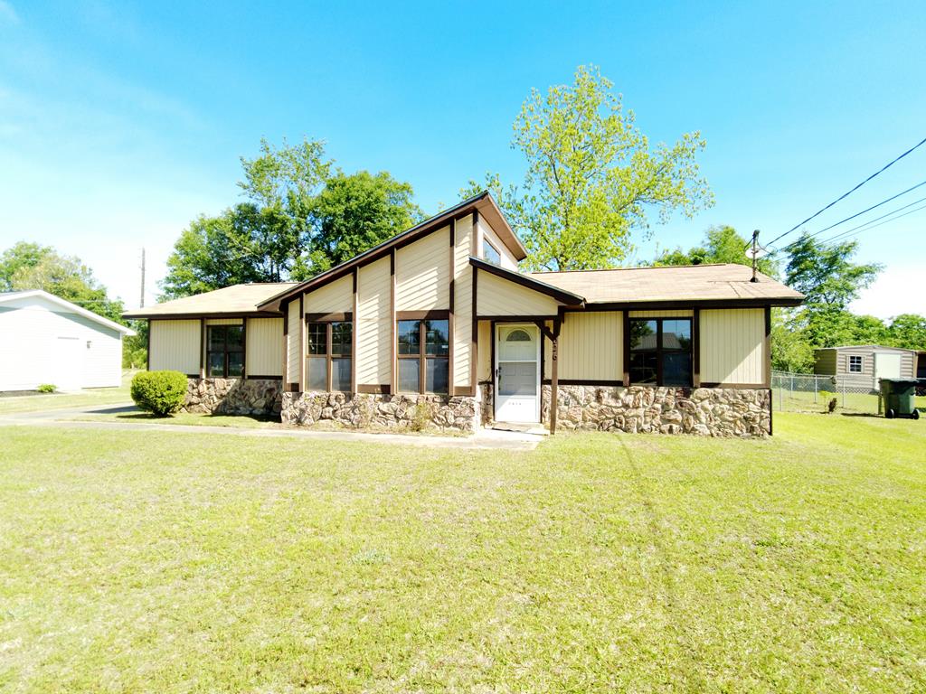 3026 Nottingham Way Dothan, AL 36305 - Photo 1 of 35 Main View