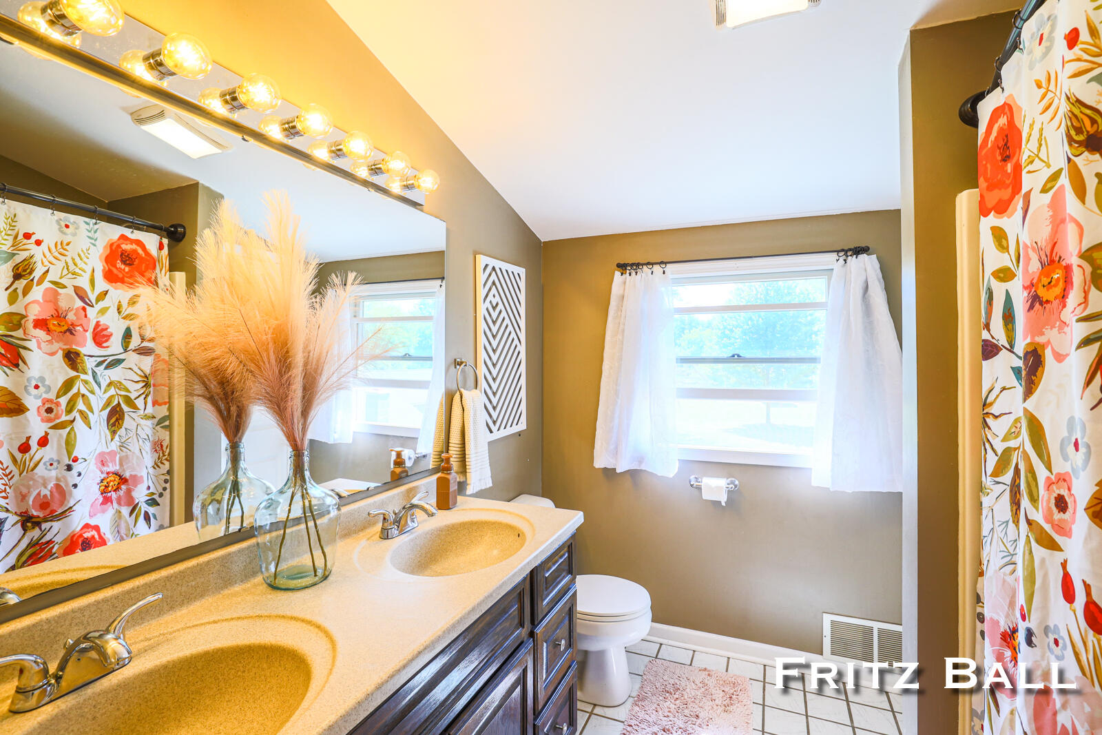 6747 Whites Bridge Road Belding, MI 48809 - Photo 21 of 41 Bathroom Second Floor