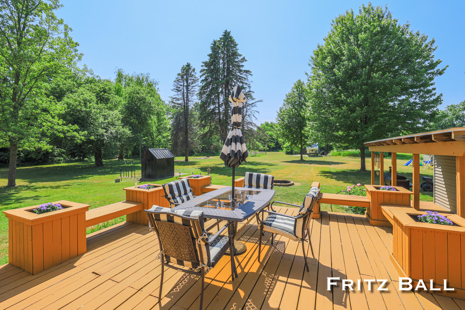 6747 Whites Bridge Road Belding, MI 48809 - Photo 6 of 41 Deck