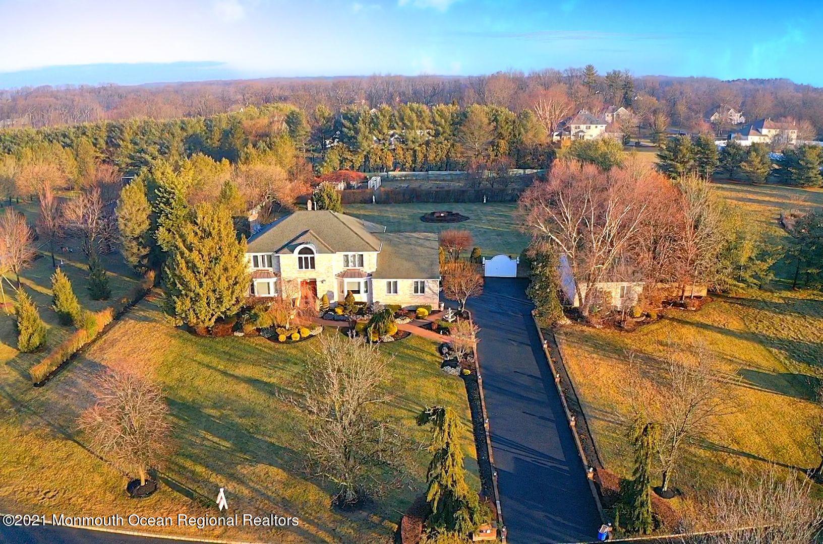 6 Stonebridge Court, Manalapan, NJ 07726 Compass