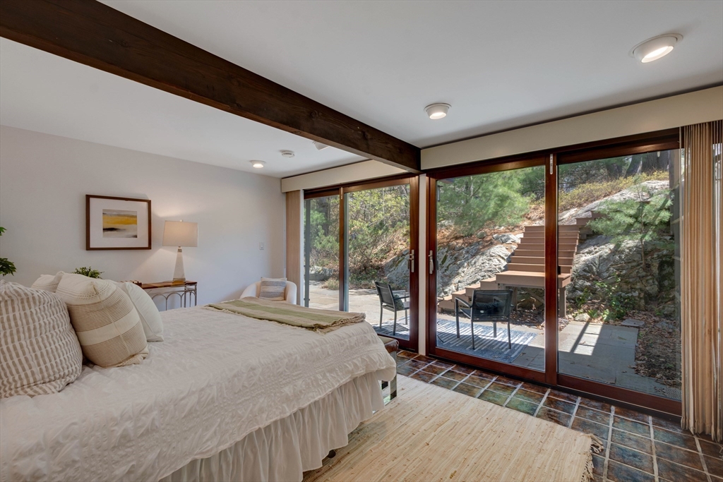 53 Stonehedge Road Lincoln, MA 01773 - Photo 28 of 42 Gallery Image 28