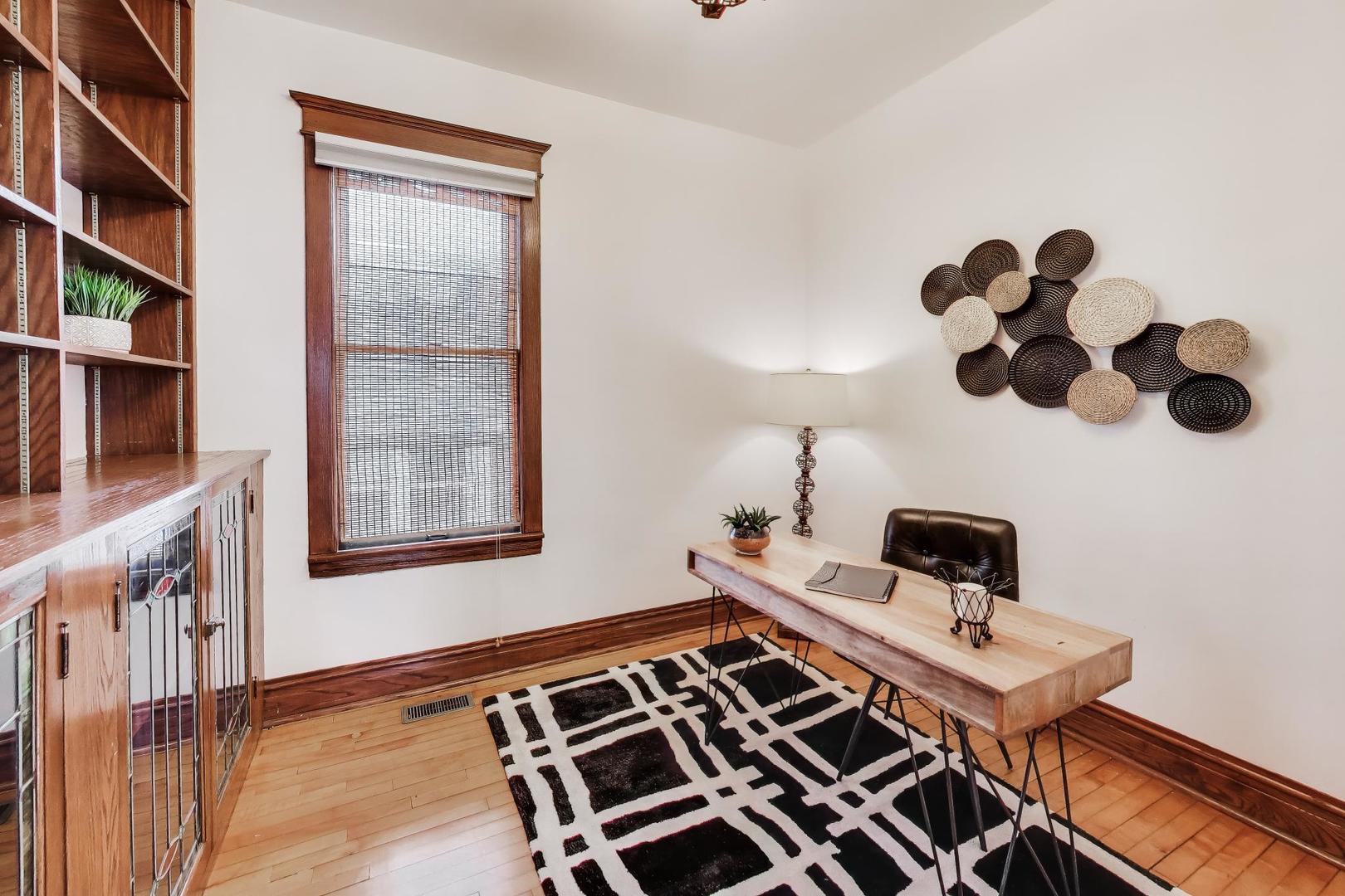 256 Blackhawk Road Riverside, IL 60546 - Photo 23 of 73