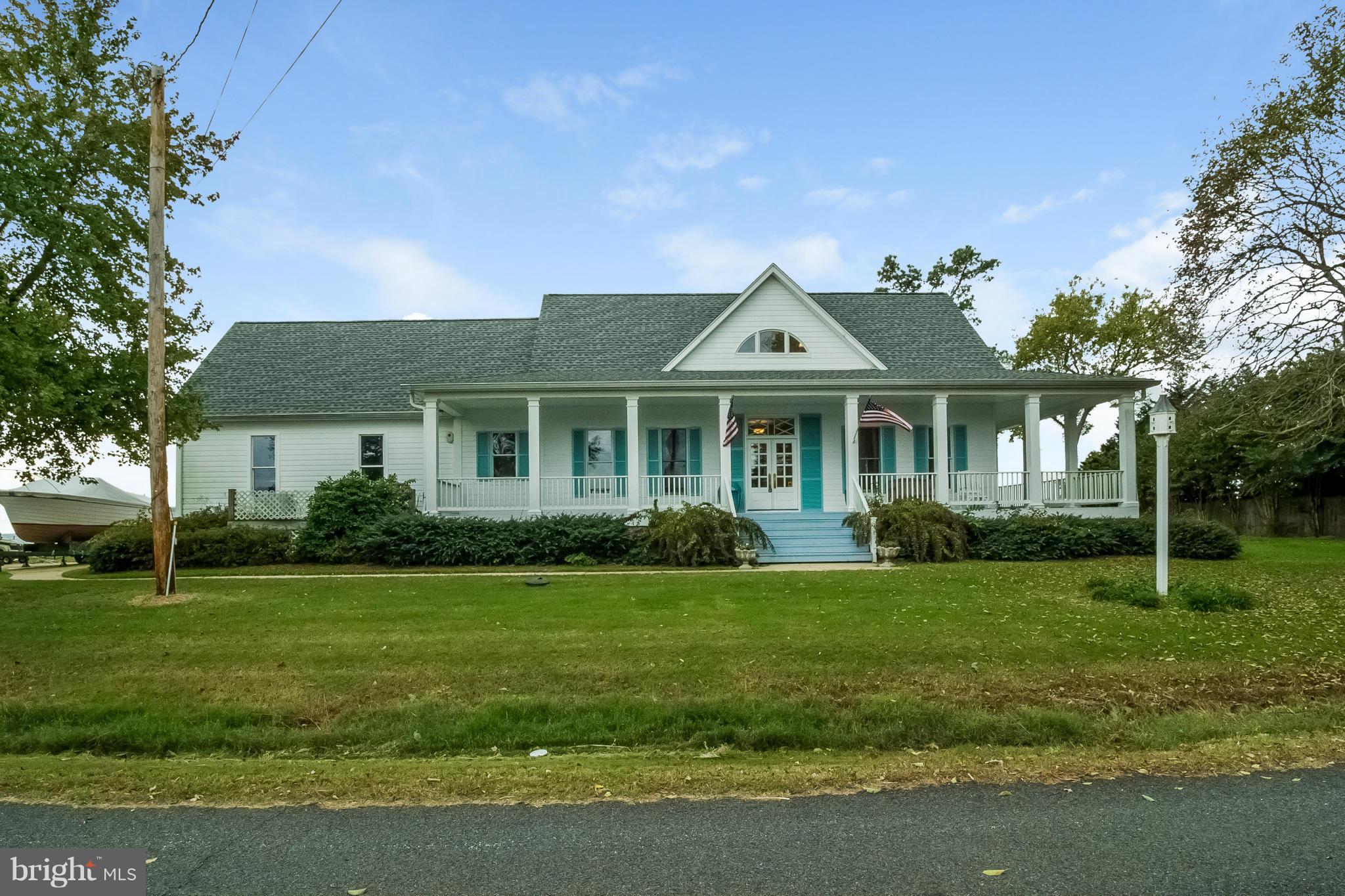 12395 Potomac View Road Newburg, MD 20664 - Photo 1 of 25 Exterior (Front)