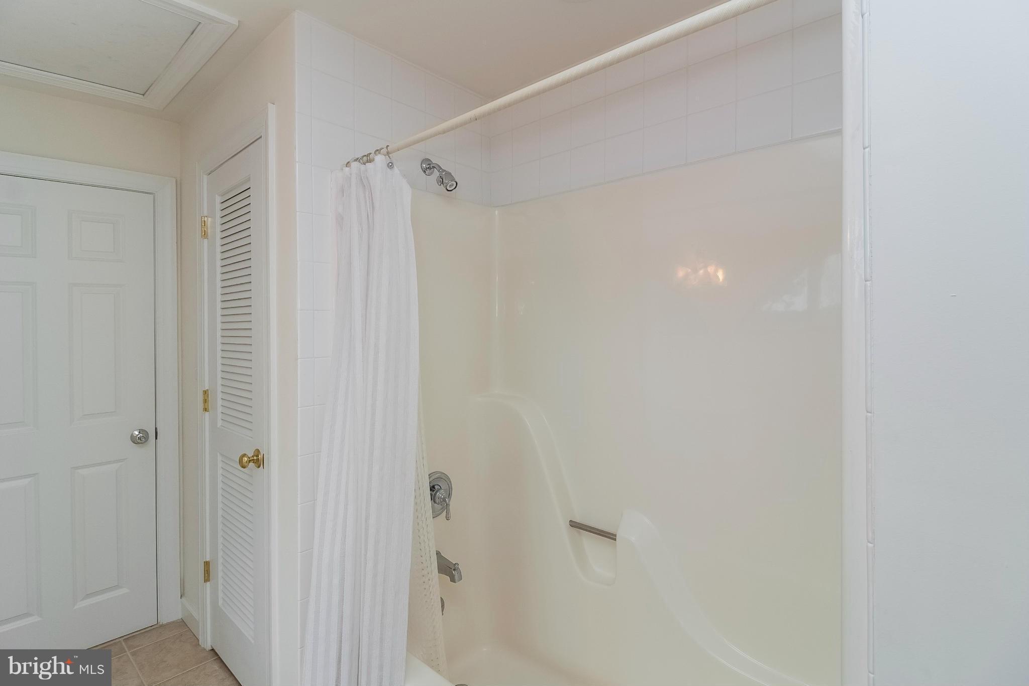 12395 Potomac View Road Newburg, MD 20664 - Photo 18 of 25 Bath