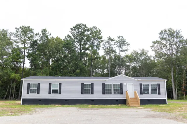 $260,000 | 124 Wilder Road, St. Stephen, SC 29479