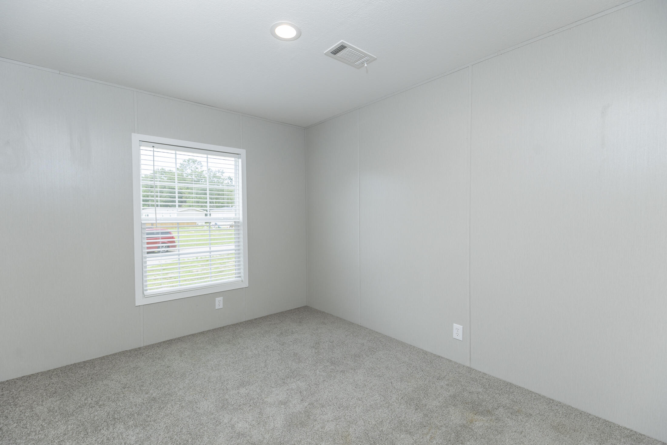 124 Wilder Road St. Stephen, SC 29479 - Photo 11 of 14 124 Wilder 073025-0667