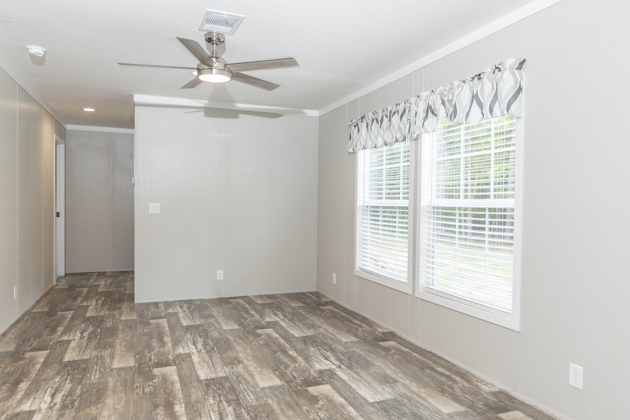 124 Wilder Road St. Stephen, SC 29479 - Photo 12 of 14 124 Wilder 073025-0687