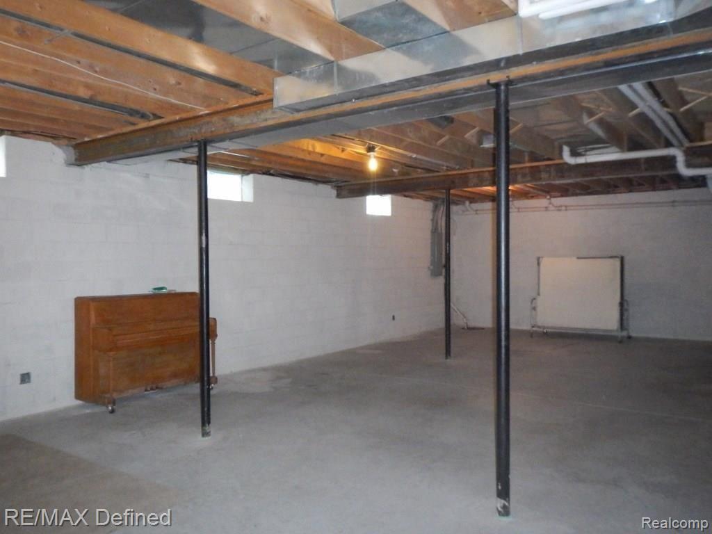 750 Heights Road Lake Orion, MI 48362 - Photo 22 of 27 Basement