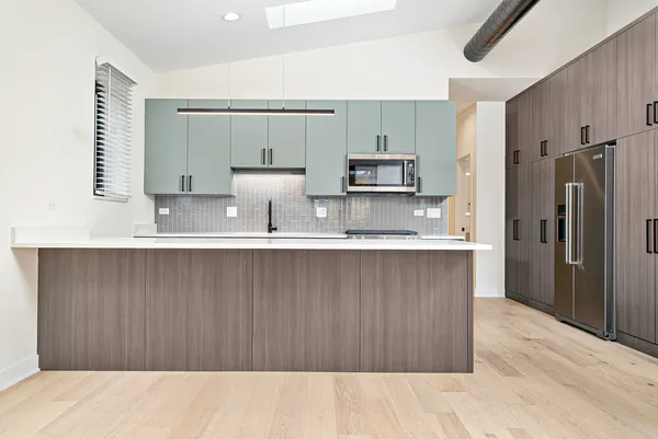 $4,400 | 4706 North Malden Street, Unit 3NORTH, Chicago, IL 60640