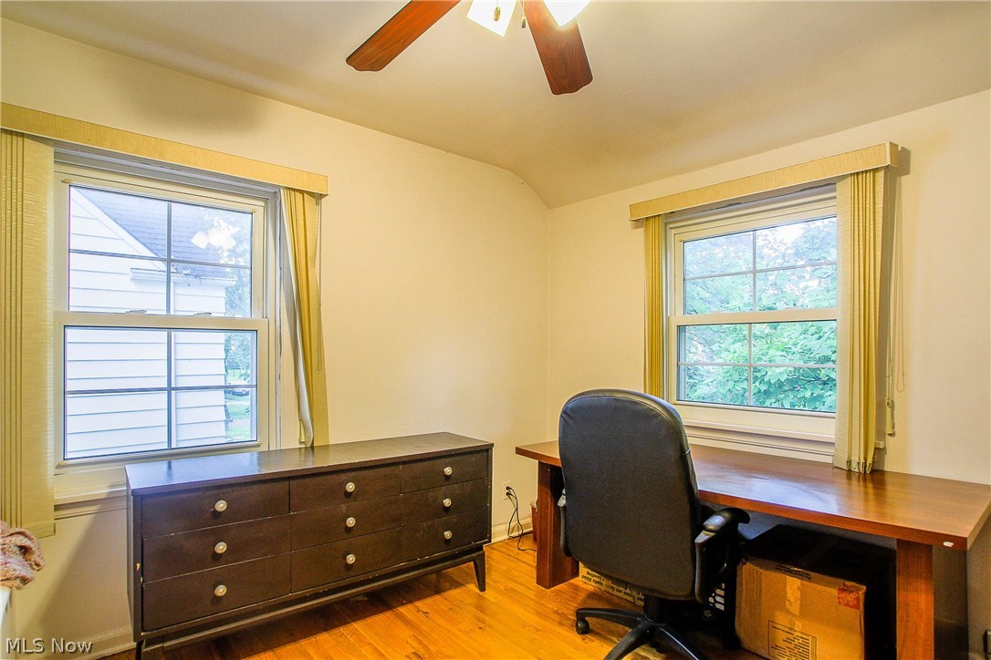2535 Milton Road Cleveland, OH 44118 - Photo 11 of 14 Gallery Image 11