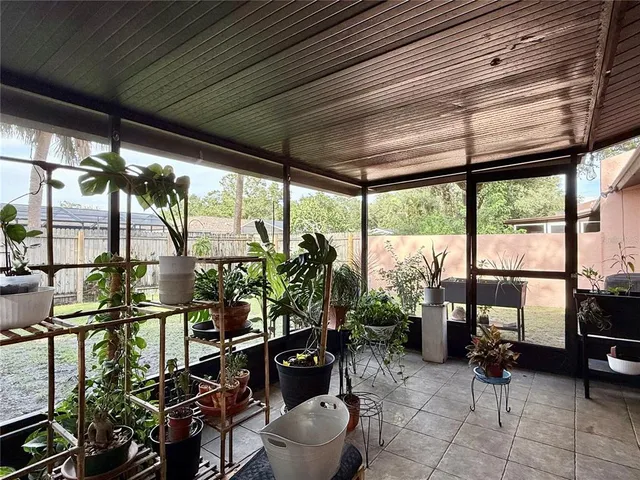 $2,000 | 7261 55th Avenue North, St. Petersburg, FL 33709