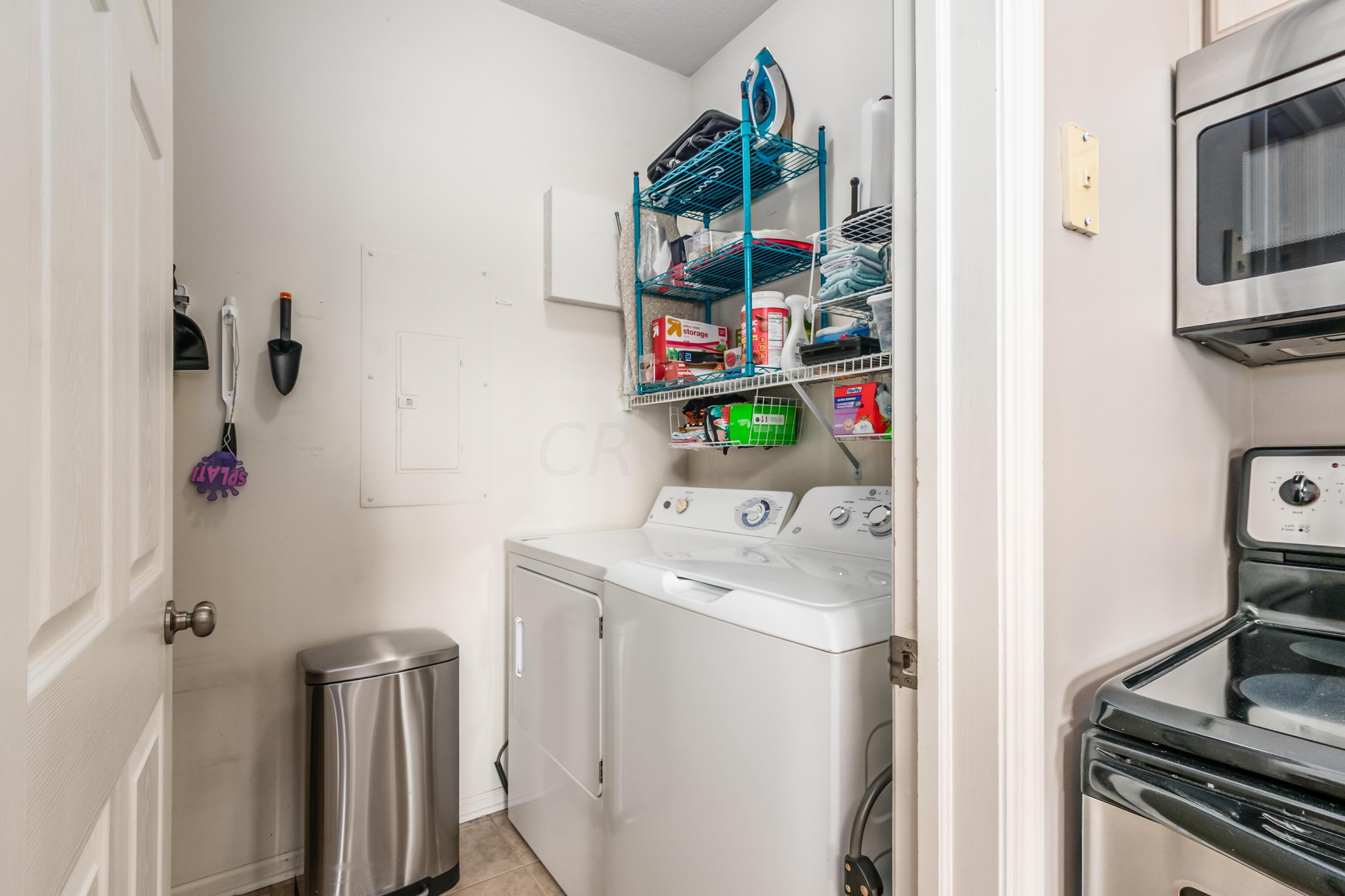6142 Inishmore Lane Dublin, OH 43017 - Photo 13 of 22 Laundry Room 6142 Inishmore Ln
