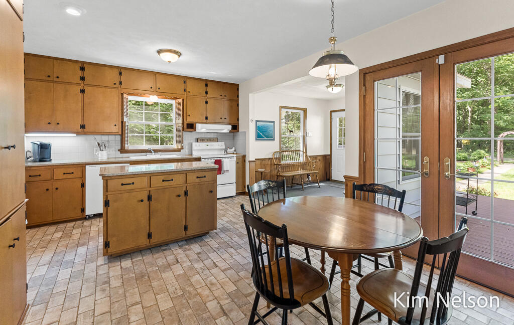 6124 Murray Road Whitehall, MI 49461 - Photo 18 of 120 6124MurrayRd-30LoRes