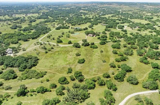 $950,000 | 920 Crosswind Drive, Blanco, TX 78606