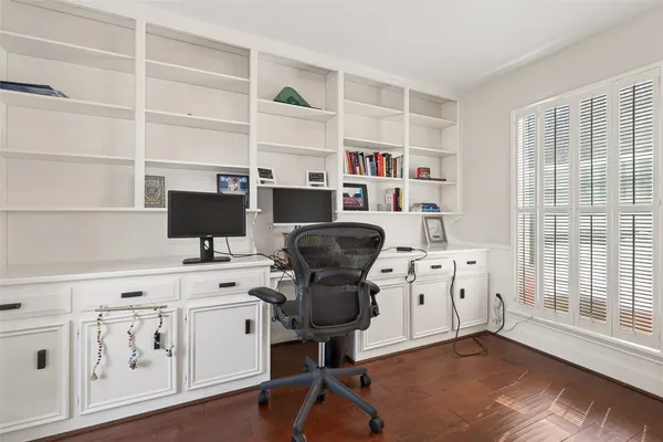 $5,100 | 15843 Foxgate Road, Houston, TX 77079