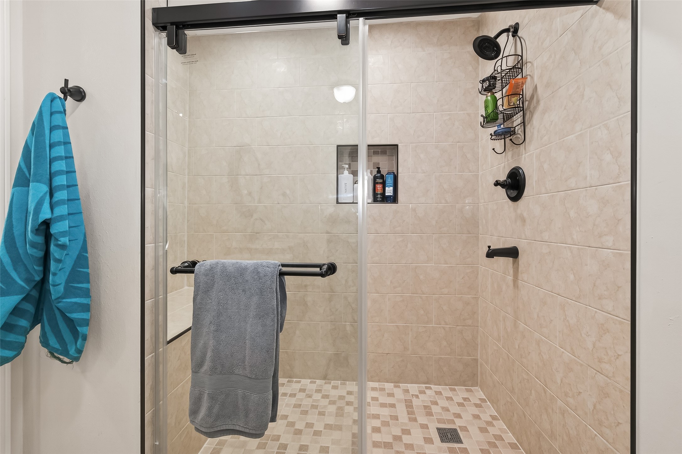 15843 Foxgate Road Houston, TX 77079 - Photo 28 of 49