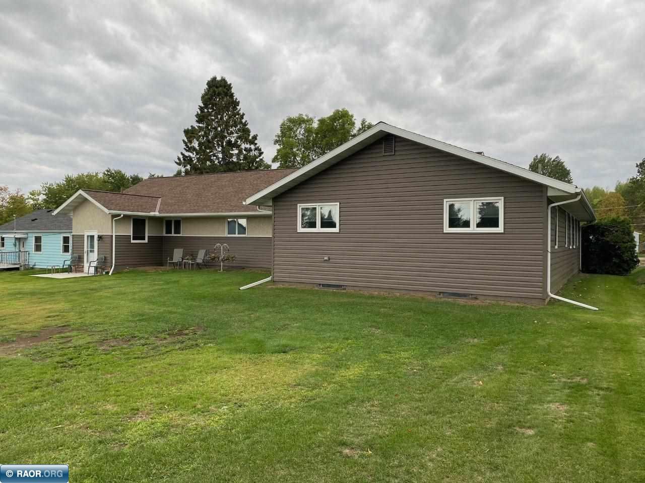 413 5th Avenue North Biwabik, MN 55708 - Photo 4 of 32