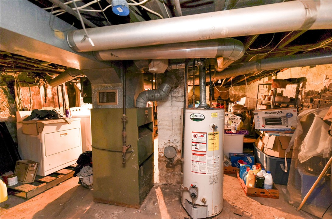 101 Hempel Street Rochester, NY 14605 - Photo 4 of 7